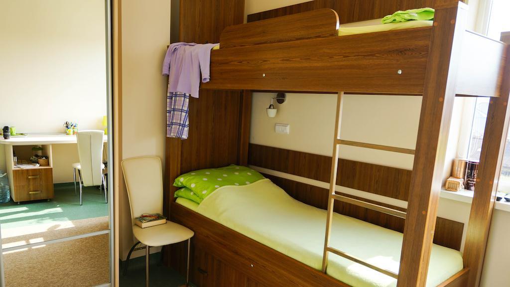 City Hostel Panorama Uschhorod Zimmer foto