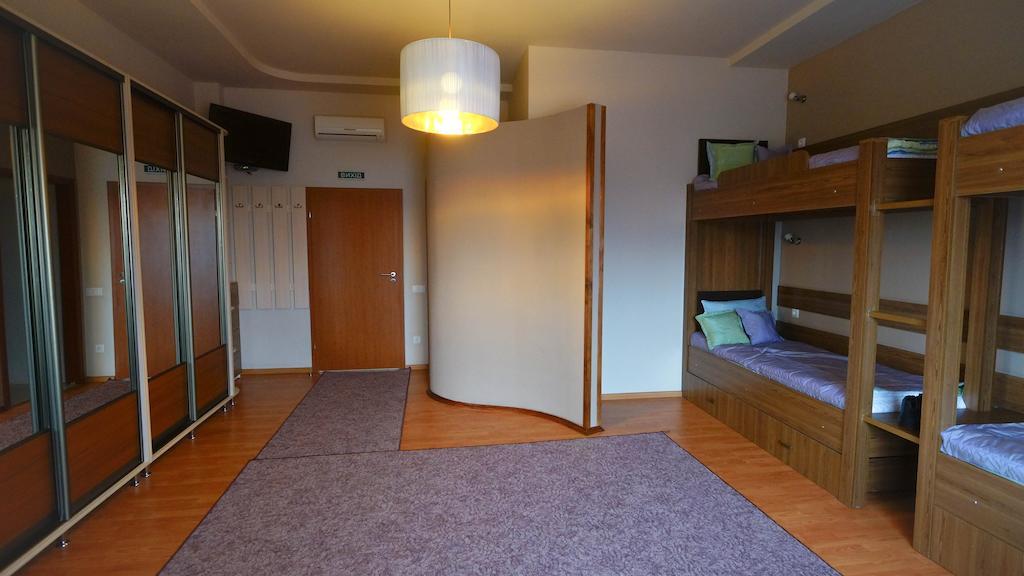 City Hostel Panorama Uschhorod Zimmer foto
